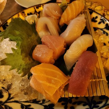 Azabu - Nigiri and sashimi - Sushi Bars Near Me - Miami Beach, Florida