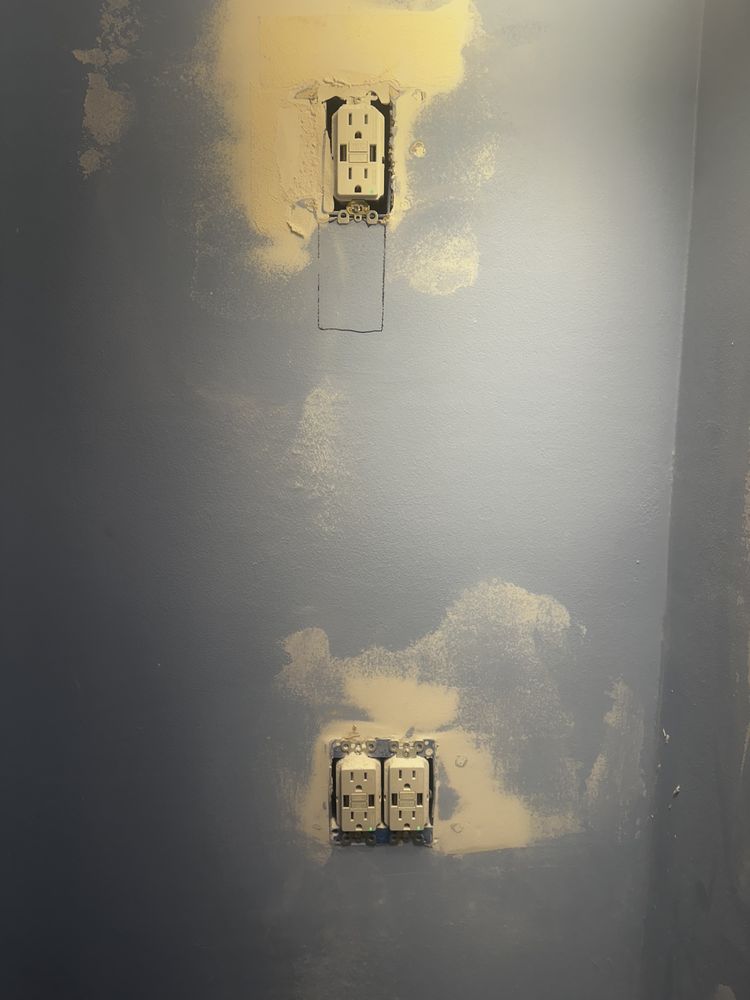 Slide of G&R Home Solutions