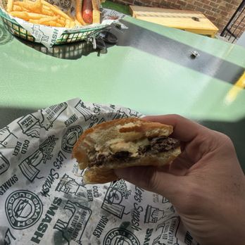 Smash Burgers By Vice - EL CLASSICO - Burgers Near Me - Milton, Georgia
