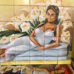 Mundo de Azulejos - Photo taken 4/2/2014 - woman in tiles