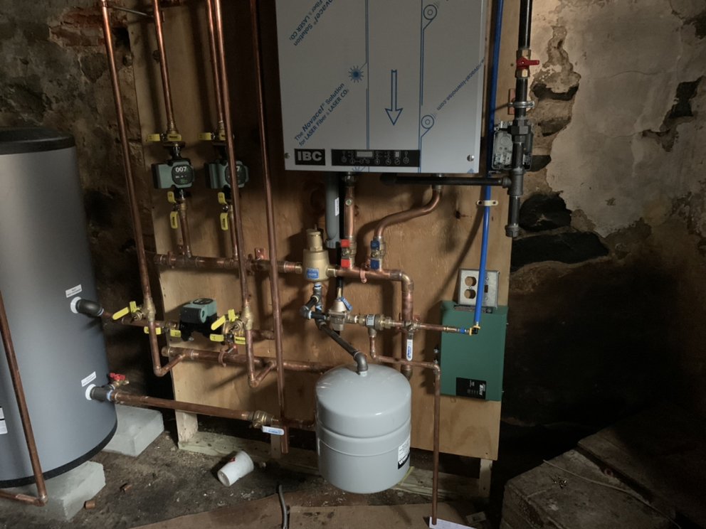 Slide of Veteran Plumbing and Heating