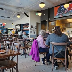 Public Market Emeryville - Pizzeria mercado
