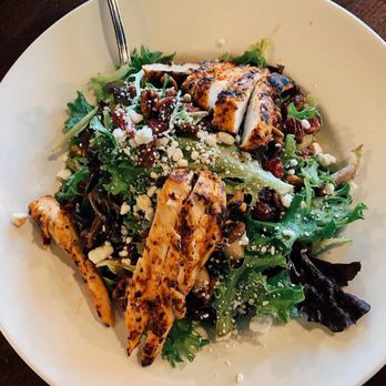 Ditka's Oakbrook - Mike 's Salad - American Near Me - Oakbrook Terrace, Illinois
