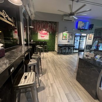 Sweet Spot Ice Cream Cafe - Desserts Near Me - Richmond, Virginia