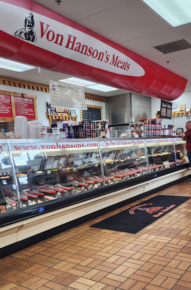 Vonhanson Meats of Baxter Logo