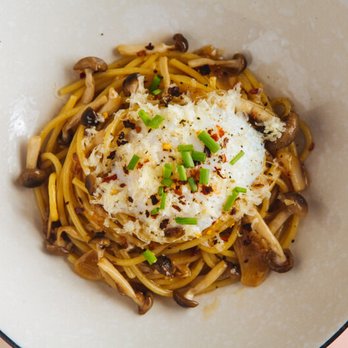Sunnies Cafe - Spaghetti al Funghi - Breakfast & Brunch Near Me - Mandaluyong, NCR