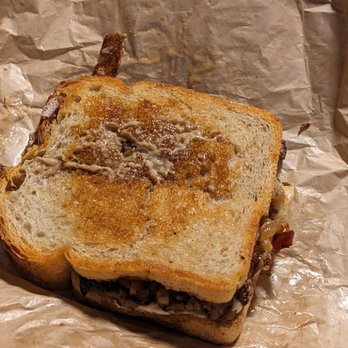 Mama Crow's Burger & Salad Shop - Patty Smash Burger - Burgers Near Me - Raleigh, North Carolina