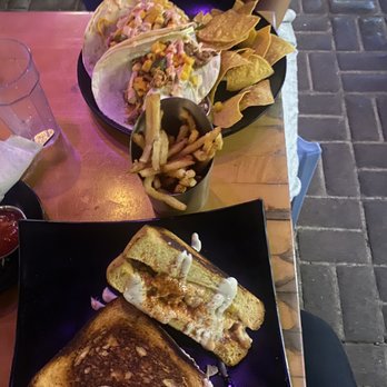 Down the Hatch Maui - Left Baja Chicken Tacos & Lava Lava Spicy Chicken Sandwich - Seafood Near Me - Lahaina, Hawaii Down the Hatch Maui - Left Baja Chicken Tacos & Lava Lava Spicy Chicken Sandwich - Seafood Near Me - Lahaina, Hawaii
