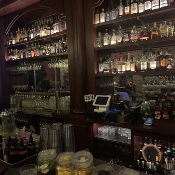 Wiseguy Lounge - Cocktail Bars Near Me - Indianapolis, Indiana