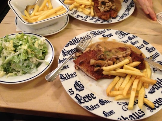 Altes Gasthaus Leve by null