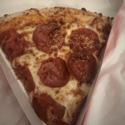 Speedway - Not bad for gas station pizza!