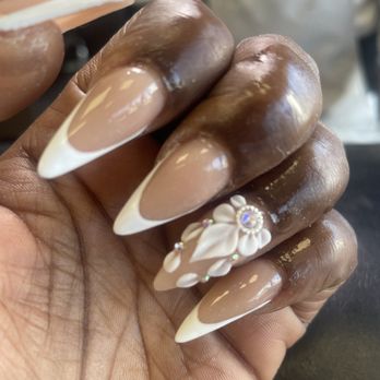 Ombre Nails - Full Set Stiletto(Medium) with 3D Flower - Nail Salons Near Me - Vallejo, California Ombre Nails - Full Set Stiletto(Medium) with 3D Flower - Nail Salons Near Me - Vallejo, California