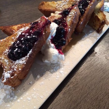 Tout Suite - French toast - Cafes Near Me - Houston, Texas
