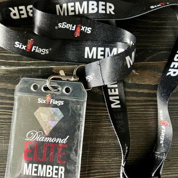Six Flags Magic Mountain - Diamond Elite Member Pass - Amusement Parks Near Me - Valencia, California