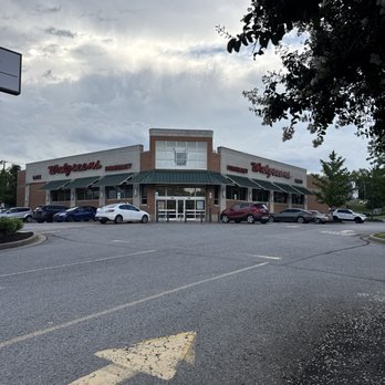 Walgreens - Storefront - Drugstores Near Me - Nashville, Tennessee Walgreens - Storefront - Drugstores Near Me - Nashville, Tennessee