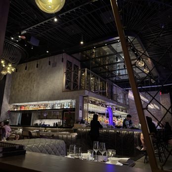 Mott 32 - Interior dining area - Chinese Near Me - Las Vegas, Nevada Mott 32 - Interior dining area - Chinese Near Me - Las Vegas, Nevada