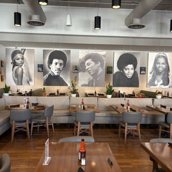 Fixins - Soul Food Near Me - Detroit, Michigan