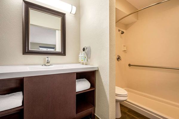 CLOSED - Red Roof Inn Kingman by null