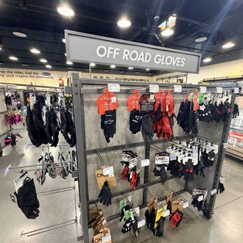 Cycle Gear - Gloves - Motorcycle Gear Near Me - Murrieta, California