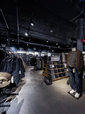 MUJI SOHO - Updated February 2026 - 118 Photos & 308 Reviews - 455