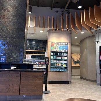 Starbucks - Coffee & Tea Near Me - Baltimore, Maryland