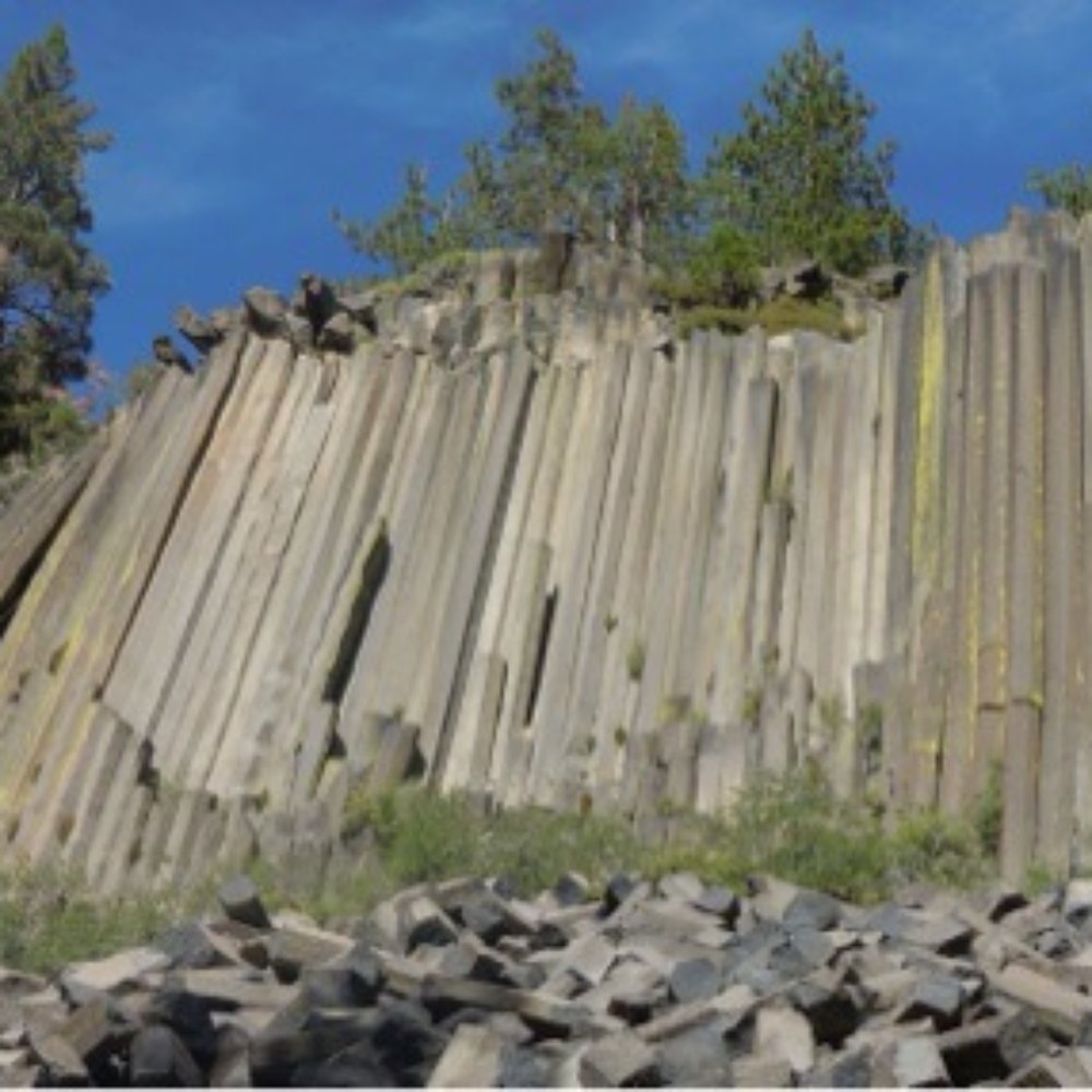 Devil's Postpile National Monument - Panorama - Landmarks & Historical Buildings Near Me - Mammoth Lakes, California Devil's Postpile National Monument - Panorama - Landmarks & Historical Buildings Near Me - Mammoth Lakes, California