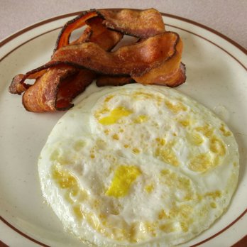 Bette's Place - Overhard and bacon - Breakfast & Brunch Near Me - Hood River, Oregon