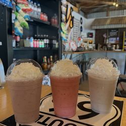 SMOOTHIES & Blened Lemonade