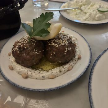 Mamakas Taverna - Keftedes - Greek Near Me - Toronto, Ontario Mamakas Taverna - Keftedes - Greek Near Me - Toronto, Ontario