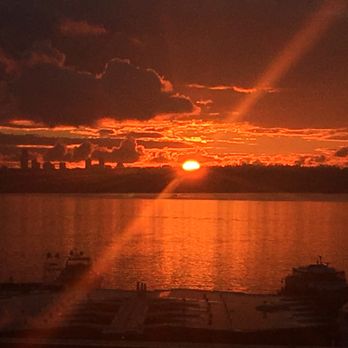 The 101 - Rooftop sunset - Apartments Near Me - Kirkland, Washington The 101 - Rooftop sunset - Apartments Near Me - Kirkland, Washington