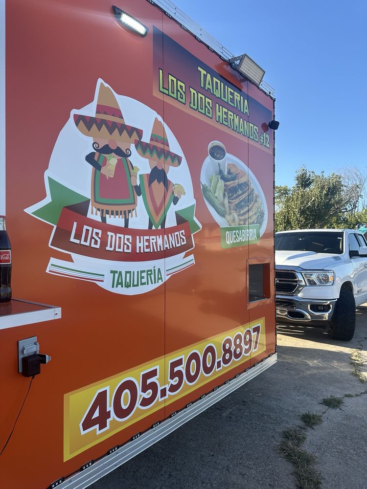 Taqueria Los Dos Hermanos 12 Logo