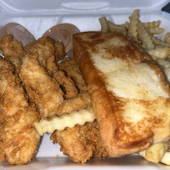 Raising Cane's Chicken Fingers - The Caniac Combo - 6 Chicken Fingers - Fast Food Near Me - Henderson, Nevada Raising Cane's Chicken Fingers - The Caniac Combo - 6 Chicken Fingers - Fast Food Near Me - Henderson, Nevada