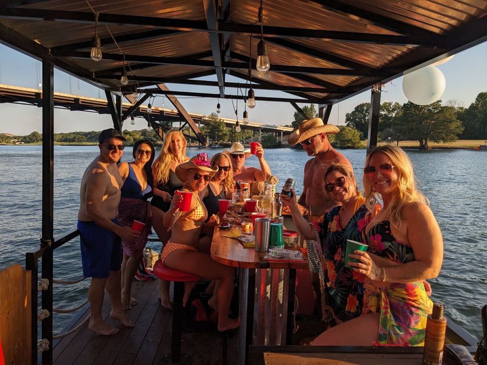 Floaties Austin Logo