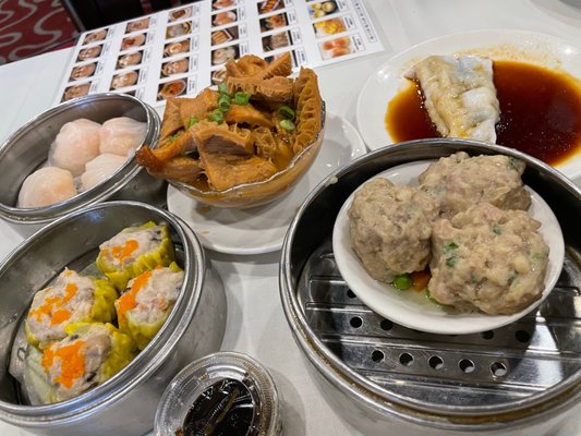 Emerald Chinese Cuisine by null