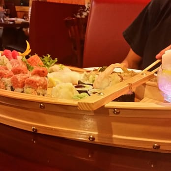 Tokyo Japanese Restaurant - This was very very pretty presentation!!! Really enjoyed the boat of sushi... - Japanese Near Me - Burnham, Pennsylvania Tokyo Japanese Restaurant - This was very very pretty presentation!!! Really enjoyed the boat of sushi... - Japanese Near Me - Burnham, Pennsylvania