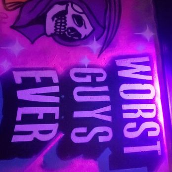 Kill Your Idol - More decor - Dive Bars Near Me - Miami Beach, Florida