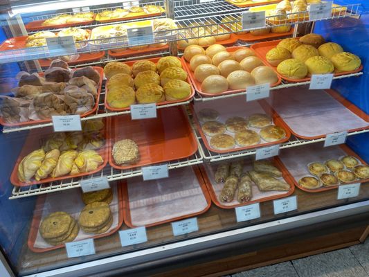 Mei Sum Bakery by null