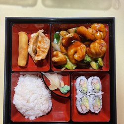 Oishi Asian Fusion - Shrimp Teriyaki - Bento Box