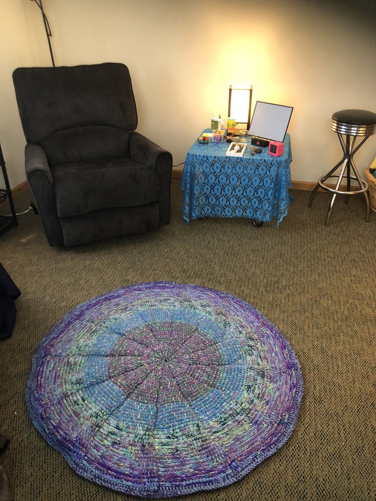 The Counseling Palette - grief counselor in Columbia, MO