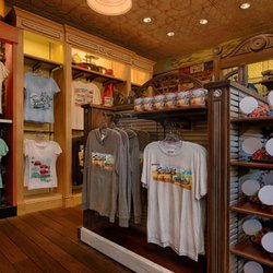 Radiator Springs Curios
