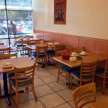 Yu's Garden - Interior - Taiwanese Near Me - Irvine, California Yu's Garden - Interior - Taiwanese Near Me - Irvine, California