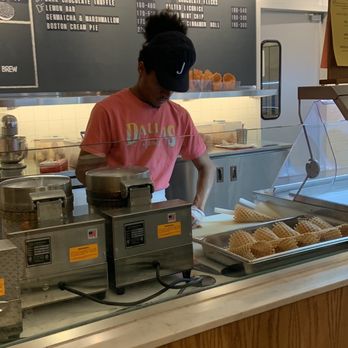 Jeni's Splendid Ice Creams - Ice Cream & Frozen Yogurt Near Me - Addison, Texas