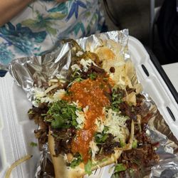 El Movimiento Hotdog - Al pastor hotdog