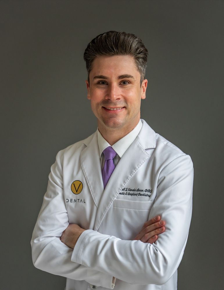 V DENTAL Updated September 2024 12 Photos & 18 Reviews 3300 Grand