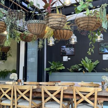 Kind - Interior seating - Cafes Near Me - Auckland, AUK