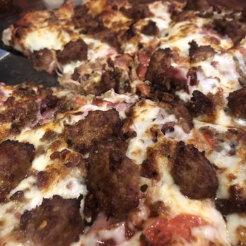 Barro's Pizza - Pizza Near Me - Mesa, Arizona
