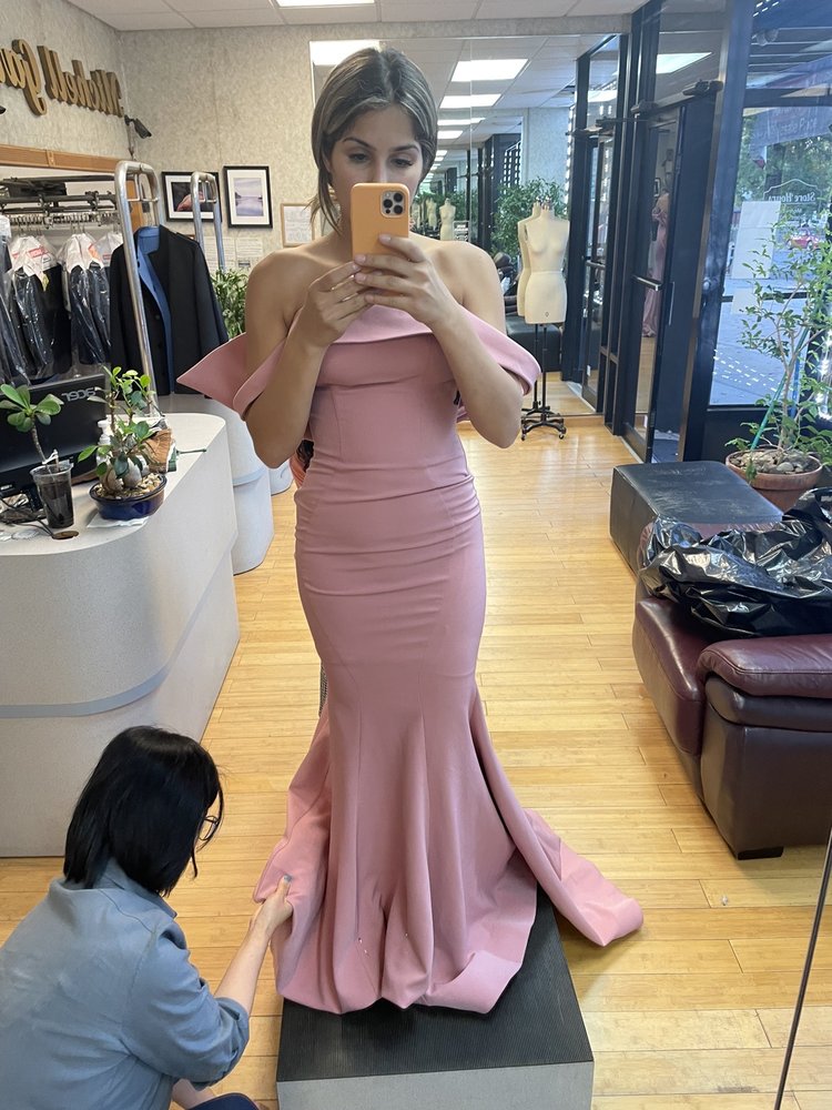 MITCHELL GARDENS CLEANERS Updated August 2024 15 Reviews 2818