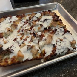 Chicken Bacon Ranch Pizza Chicken Bacon Ranch Pizza