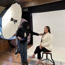 Headshot Pros - Photographer professional business photos