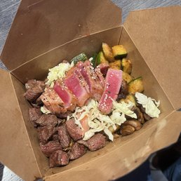 Abi tuna & steak hibachi bowl. Abi tuna & steak hibachi bowl.